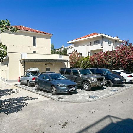 מאקרסקה Beachfront Apartments Providenca With Free Parking מראה חיצוני תמונה