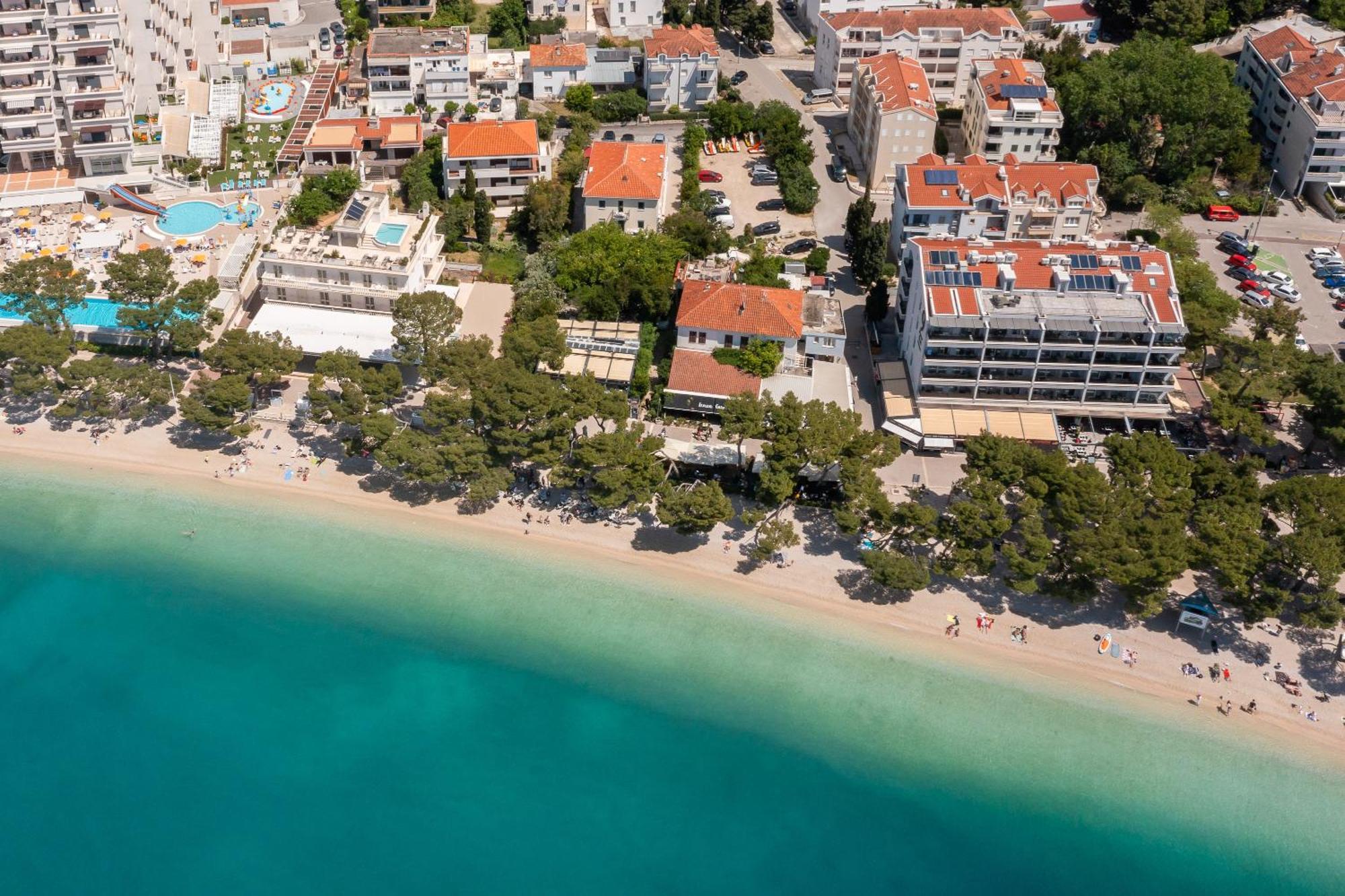 מאקרסקה Beachfront Apartments Providenca With Free Parking מראה חיצוני תמונה
