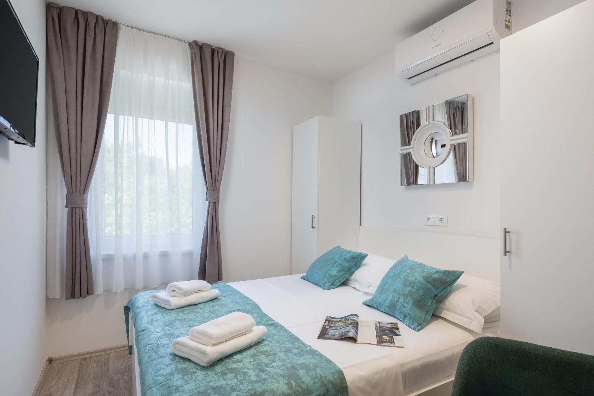 מאקרסקה Beachfront Apartments Providenca With Free Parking חדר תמונה