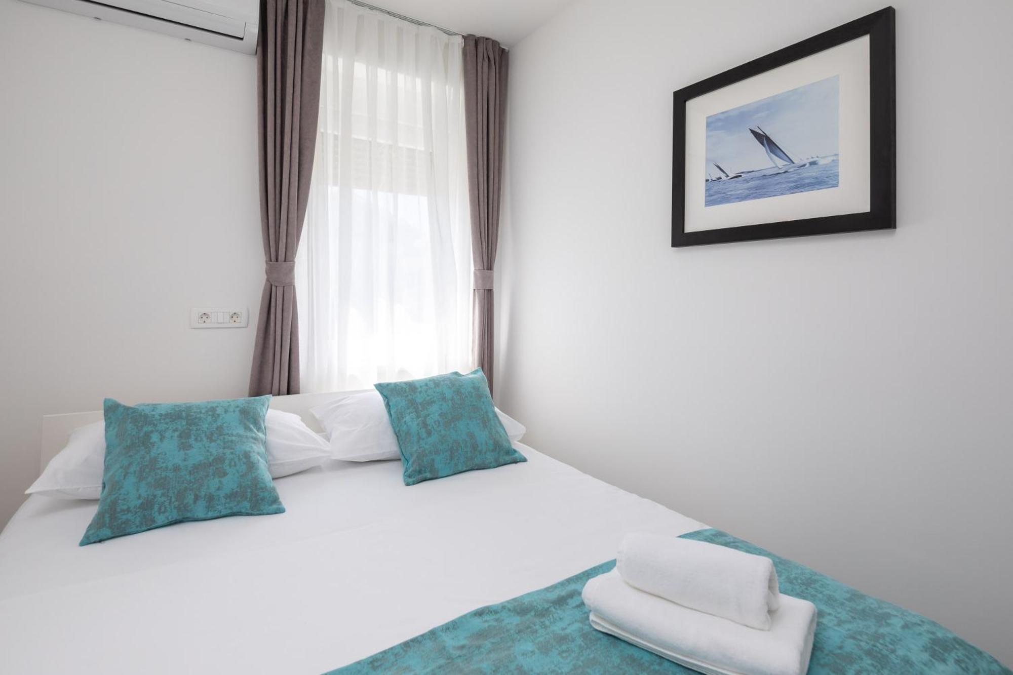 מאקרסקה Beachfront Apartments Providenca With Free Parking חדר תמונה