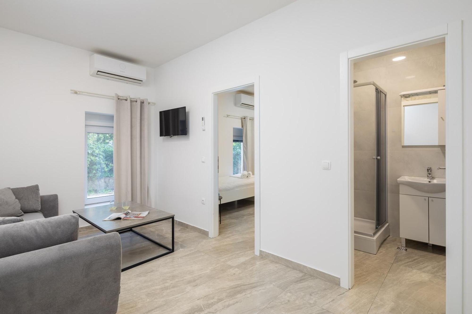 מאקרסקה Beachfront Apartments Providenca With Free Parking חדר תמונה